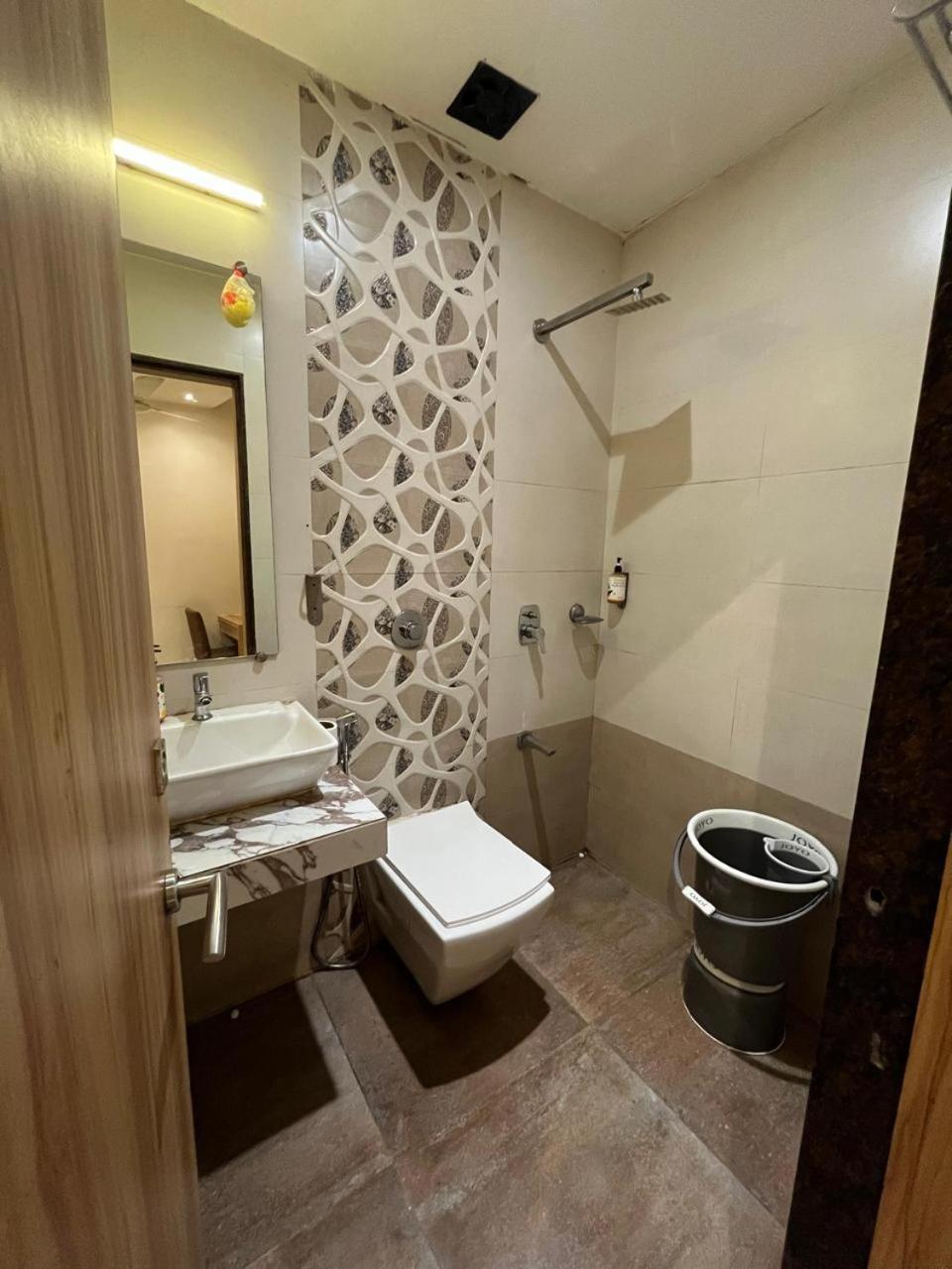 Hotel Shahi Darbar Terminal-2 Mumbai Exterior foto